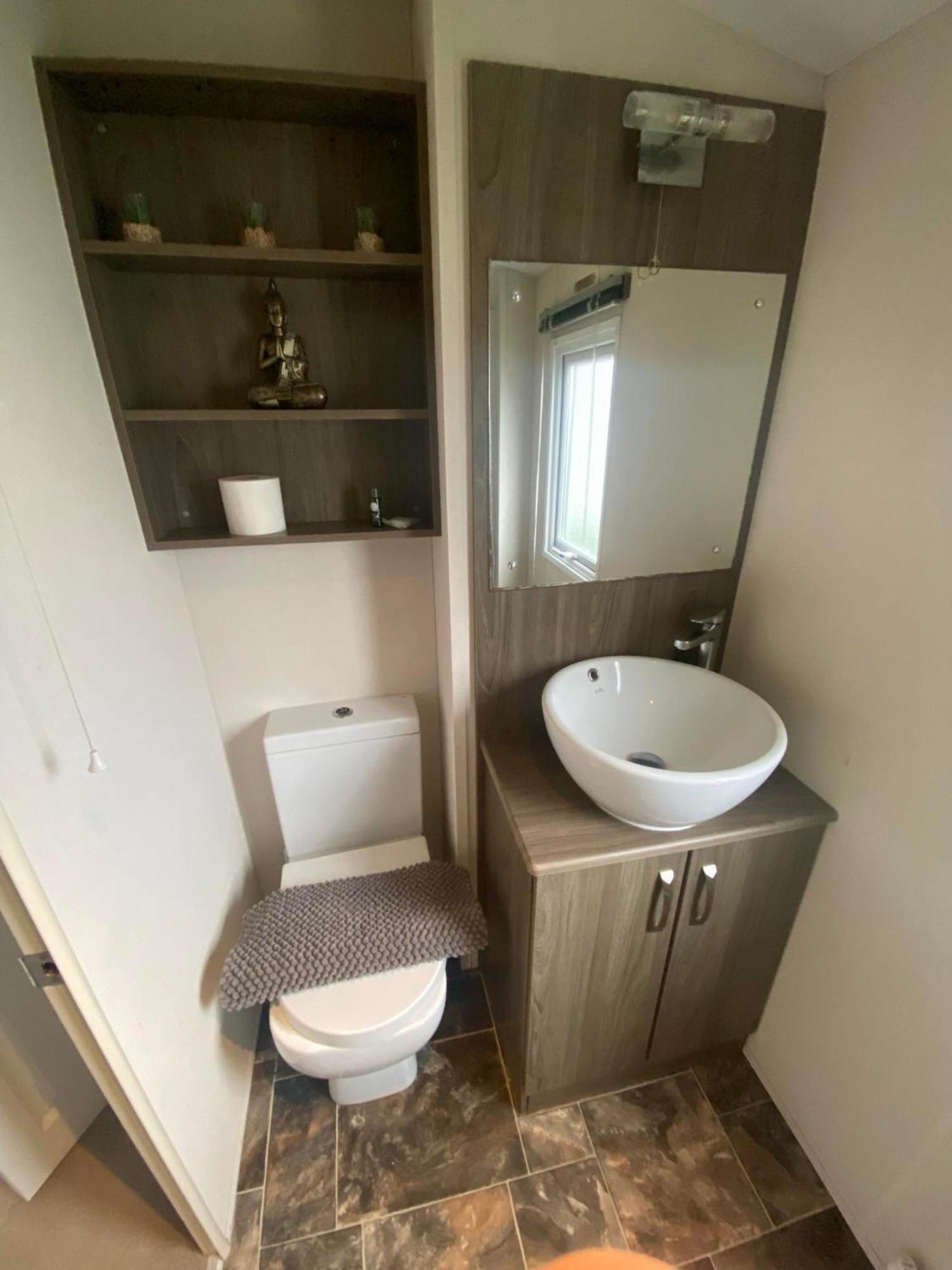 Отель Orchid Meadows Retreat Ашингтон Экстерьер фото